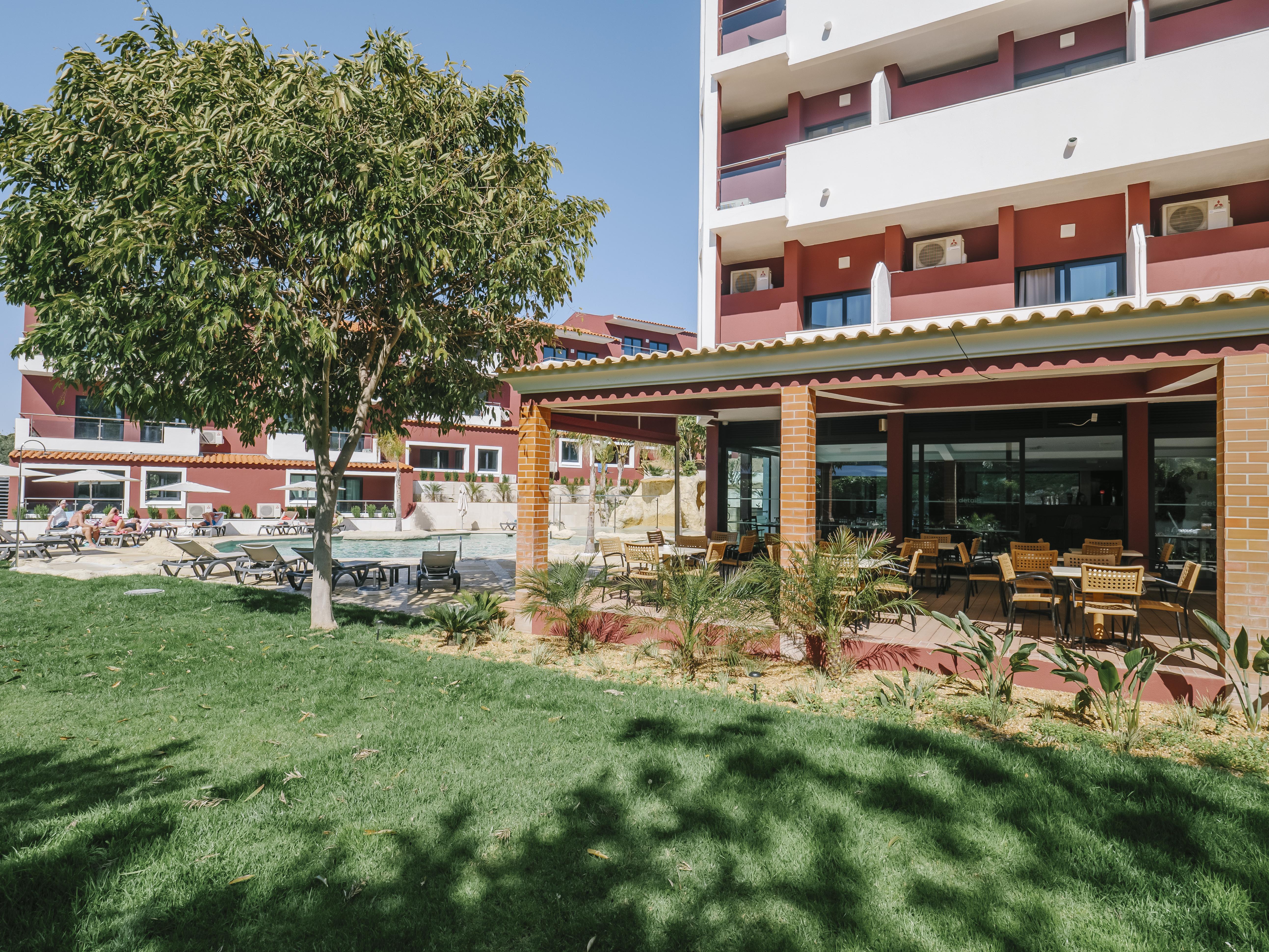 אלבופיירה Topazio Vibe Beach Hotel & Apartments - Adults Friendly מראה חיצוני תמונה